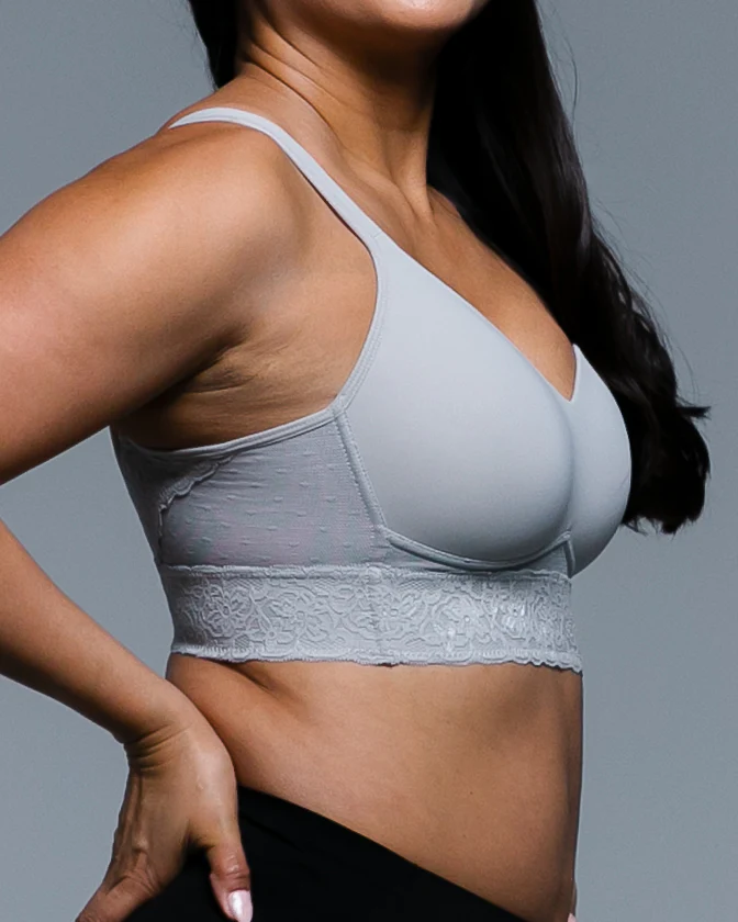 Molded Cup Bra With Lace Trim - Image 7